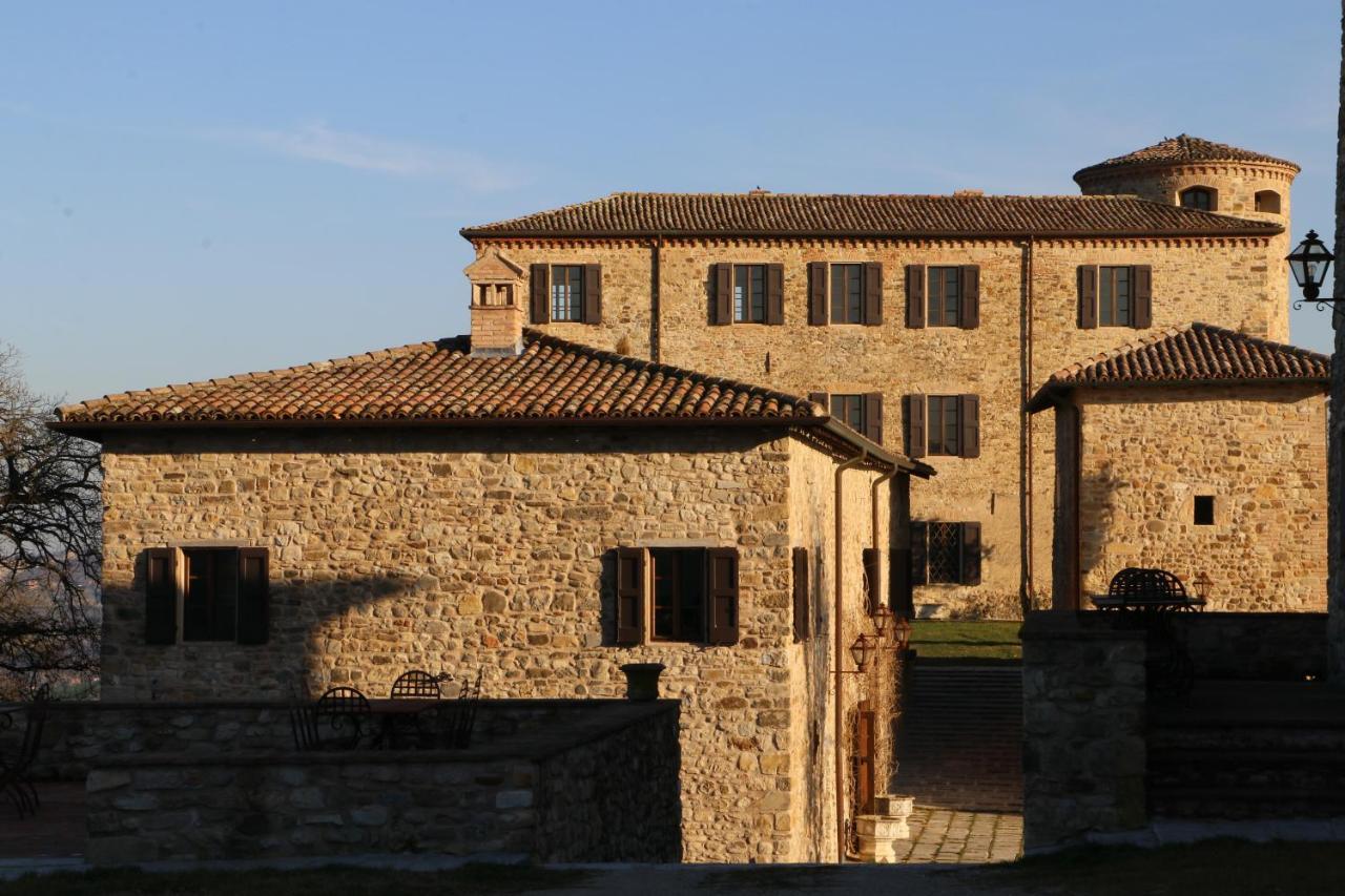 Castello Di Viano Villa Exterior photo