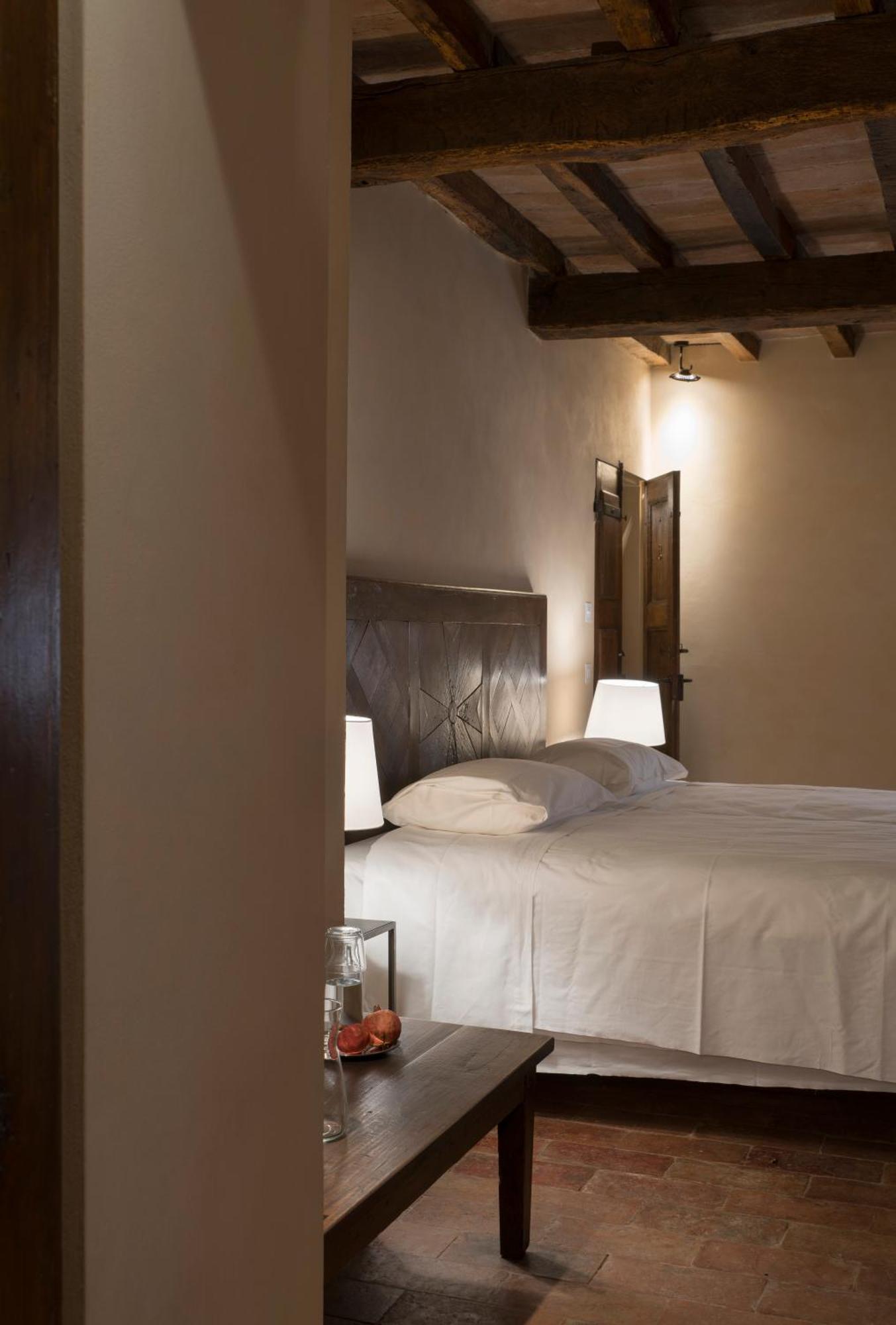 Castello Di Viano Villa Room photo